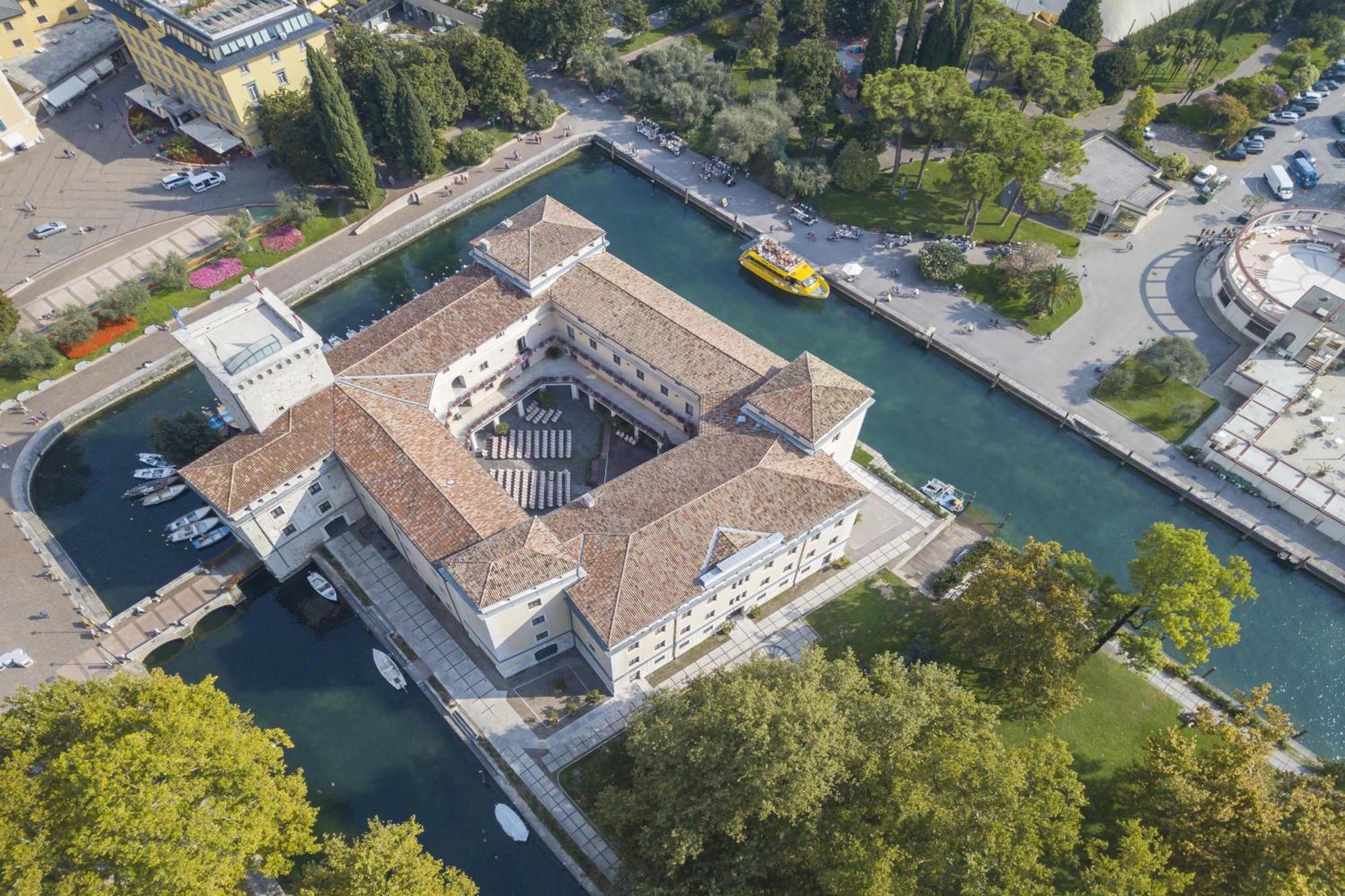 Appartamento Lara - Happy Rentals Riva del Garda Exterior foto